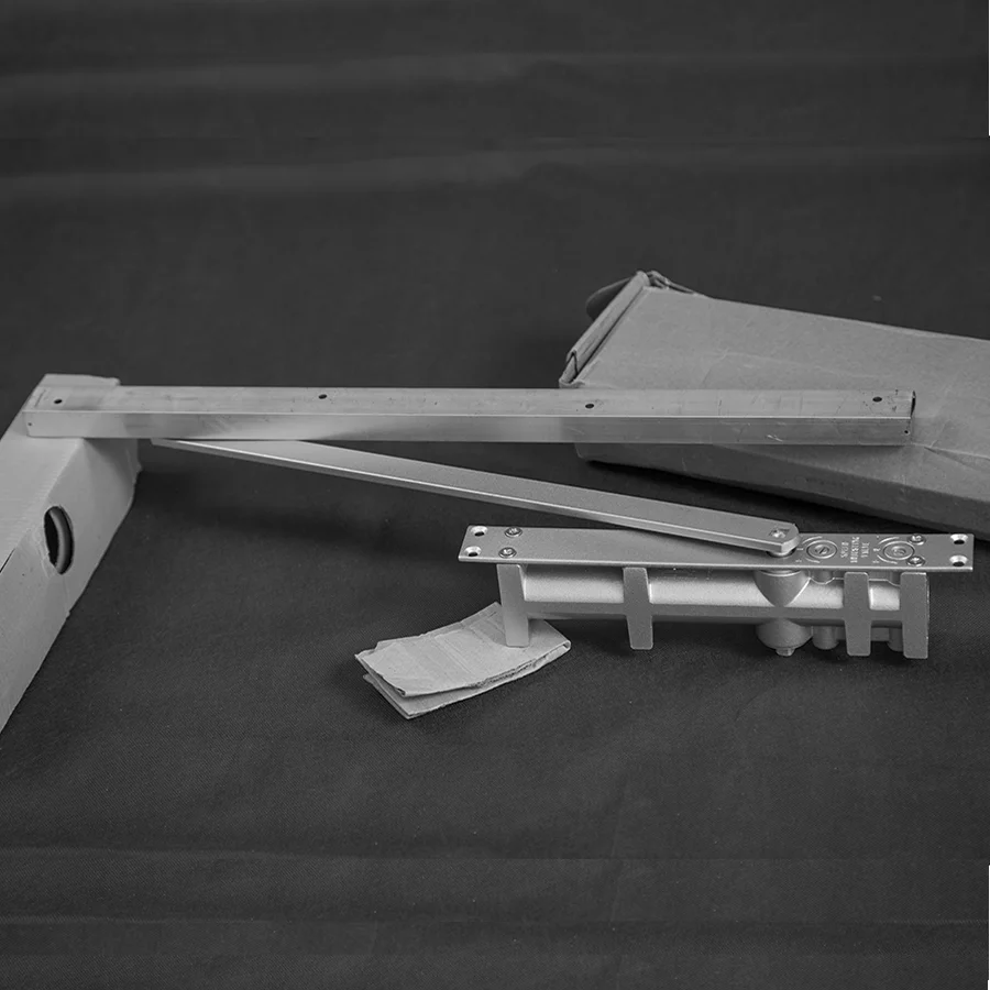 concealed door closer 